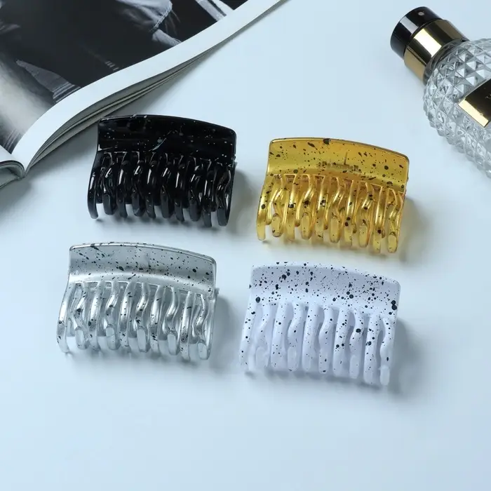 Крабик для волос «Пелагея», прямой зубья, 6.5 см, МИКС Крабик для волос «Пелагея», прямой зубья, 6.5 см, МИКС