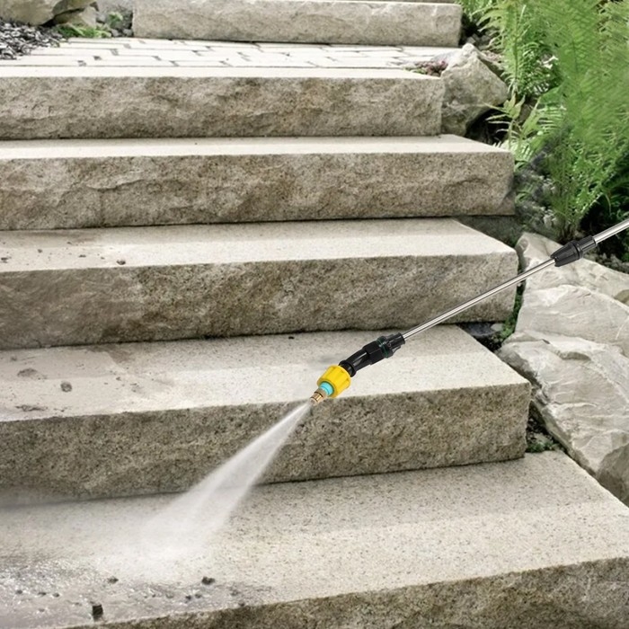 Опрыскиватель аккумуляторный ТУНДРА, 4 В, 2.4 Ач, 5 л, 0.8 л/мин, 1 насадка, Type-C Опрыскиватель аккумуляторный ТУНДРА, 4 В, 2.4 Ач, 5 л, 0.8 л/мин, 1 насадка, Type-C