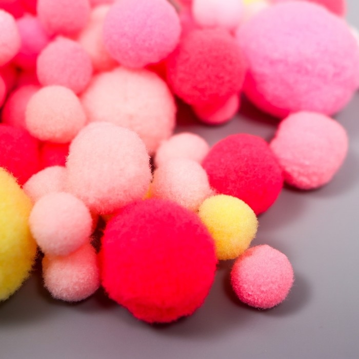 Декор для творчества "Помпончики. Розовое облако" d=1-3 см набор 135 шт