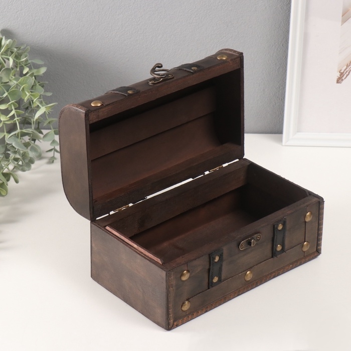 Шкатулка для украшений «Сундук. Джино», дерево, 26×15×14 см Шкатулка для украшений «Сундук. Джино», дерево, 26×15×14 см