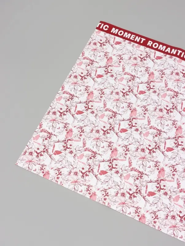 Пленка для цветов и букетов &laquo;Романтичные моменты&raquo;, белый винный, 57&times;57 см