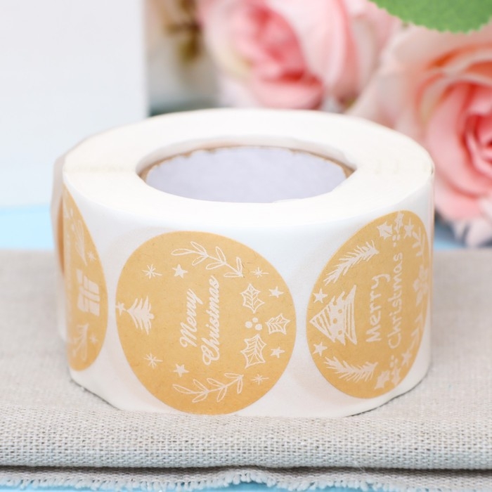 Наклейки крафт в рулоне Наклейки крафт в рулоне "НГ",500 шт,3,8 х 3,8см