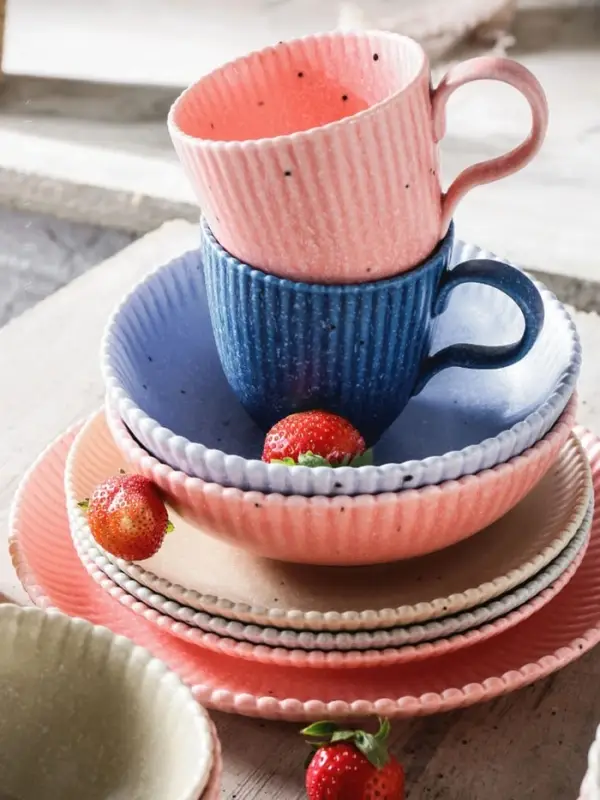 Тарелка Доляна &laquo;Коралл&raquo;, d=20.8 см, фарфор, розовая