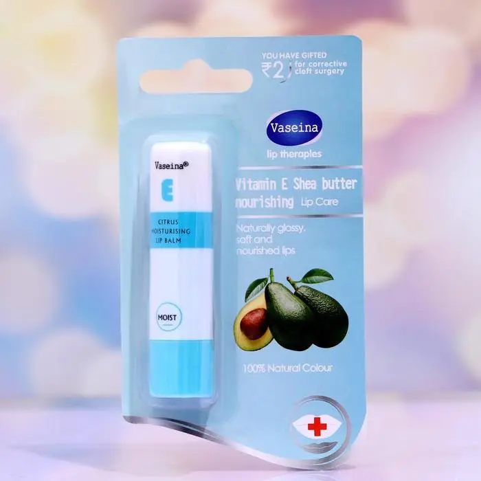 Вазелин для губ с авокадо Вазелин для губ с авокадо