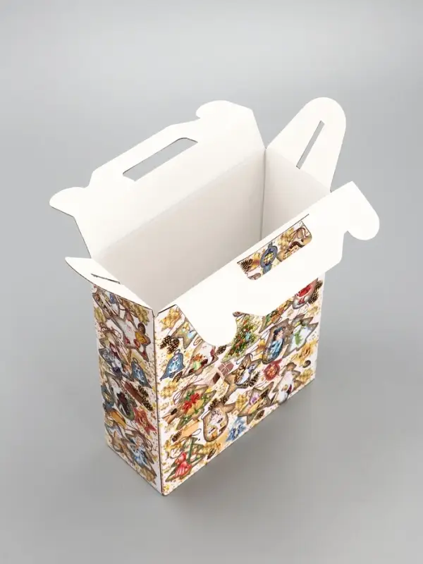 Подарочная новогодняя коробка «Праздничный медальончик» в белом 16.8×7×25 см Подарочная новогодняя коробка «Праздничный медальончик» в белом 16.8×7×25 см