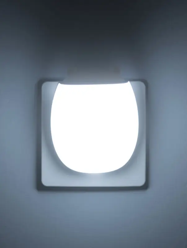 Ночник &laquo;Ушки&raquo; LED 1 Вт белый 7&times;5&times;8 см RISALUX