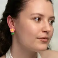Серьги пластик &laquo;Вкусности&raquo;, динозаврик и цветочек, сине-розовые