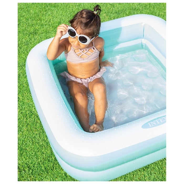 Бассейн надувной «Малыш» 57100NP INTEX, 86 х 86 х 25 см, 1-3 года, цвет микс Бассейн надувной «Малыш» 57100NP INTEX, 86 х 86 х 25 см, 1-3 года, цвет микс