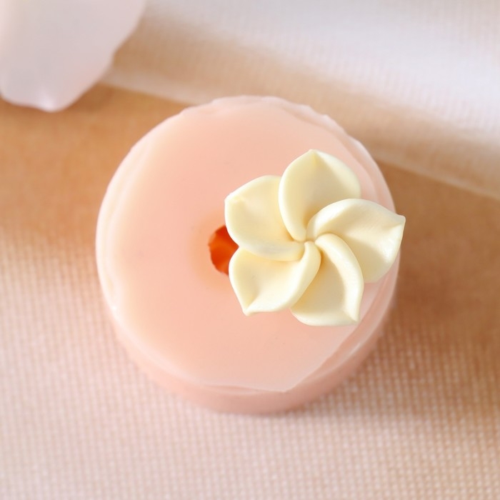 Молд силиконовый Молд силиконовый "Цветок" d-2,2 см