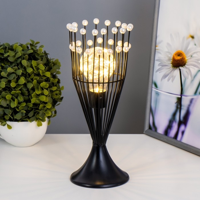 Ночник Ночник "Кубок" LED от батареек ААА чёрный 10х10х26,5 см RISALUX