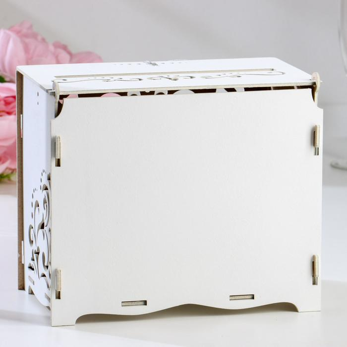 Семейный банк для сбора денег Семейный банк для сбора денег "Кристалл", белый-серебро, 21,5х13,5х18,5 см