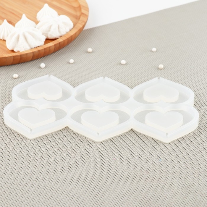 Силиконовый молд для леденцов и шоколада «Сердце», 6×4,5 см, цвет прозрачный Силиконовый молд для леденцов и шоколада «Сердце», 6×4,5 см, цвет прозрачный