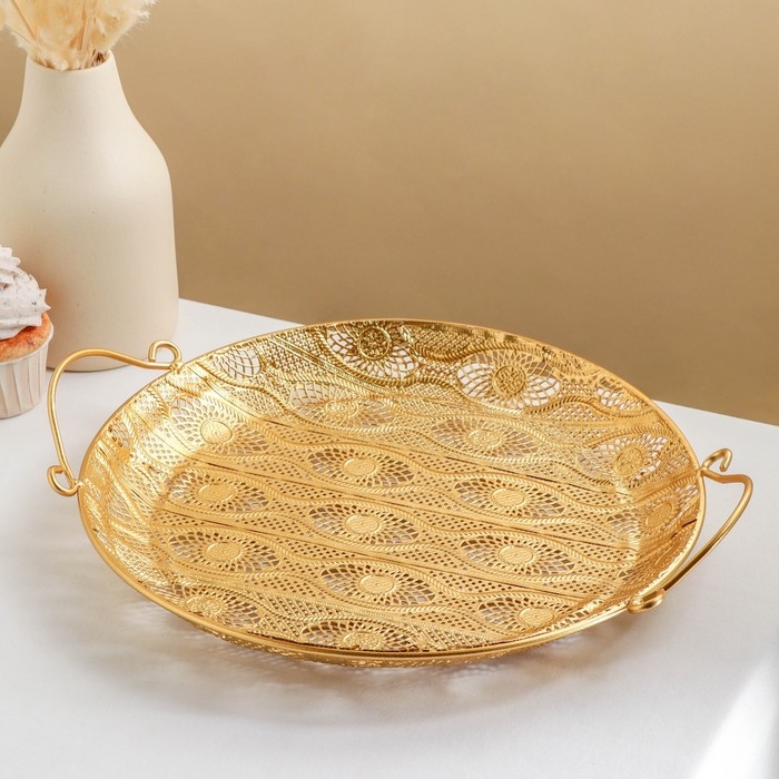 Поднос «Ренессанс», 35×30,5×3,5 см, цвет золотой Поднос «Ренессанс», 35×30,5×3,5 см, цвет золотой