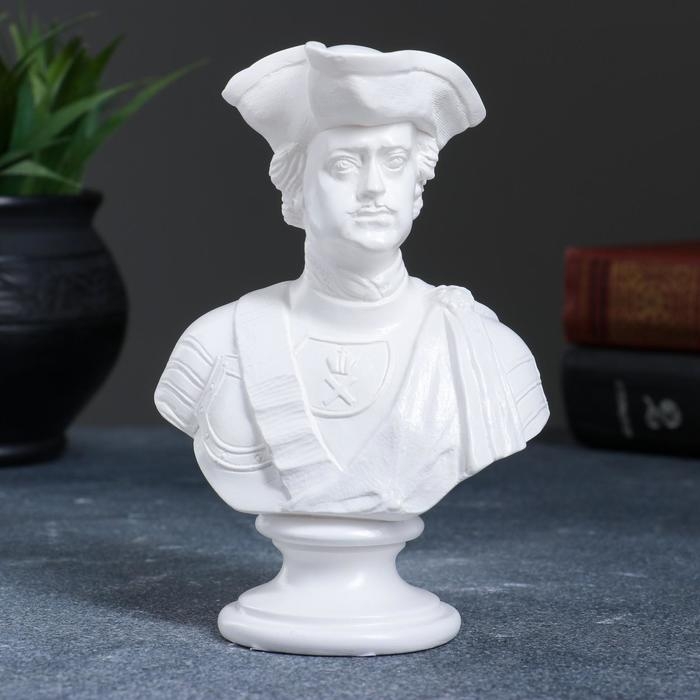 Бюст Бюст "Пётр I в треуголке" белый, 6х15см