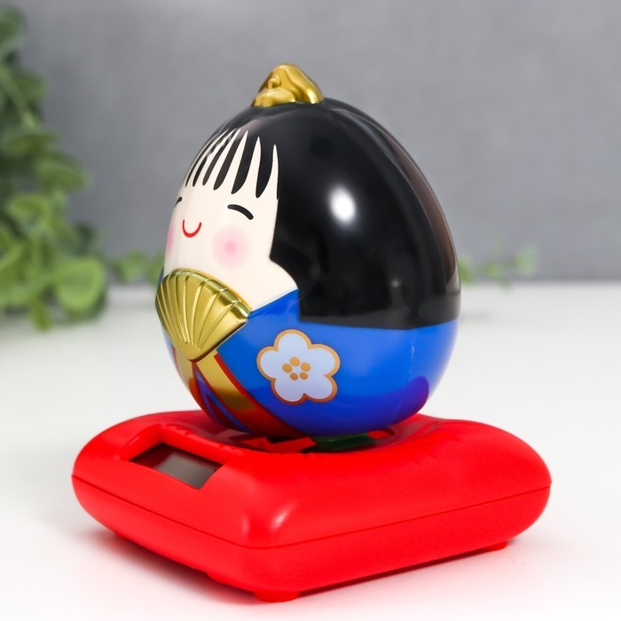 Маятник пластик от солнечной батареи Маятник пластик от солнечной батареи "Пышка в кимоно с веером" МИКС 7,5х7,5х9,5 см