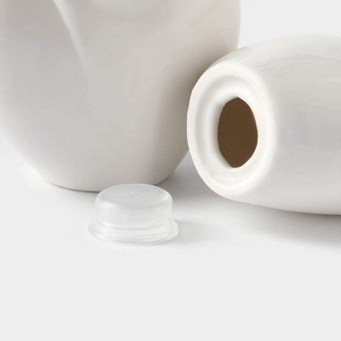 Набор фарфоровый для специй на бамбуковой подставке BellaTenero «Тепло сердец», 2 предмета: солонка 75 мл, перечница 75 мл, цвет белый Набор фарфоровый для специй на бамбуковой подставке BellaTenero «Тепло сердец», 2 предмета: солонка 75 мл, перечница 75 мл, цвет белый