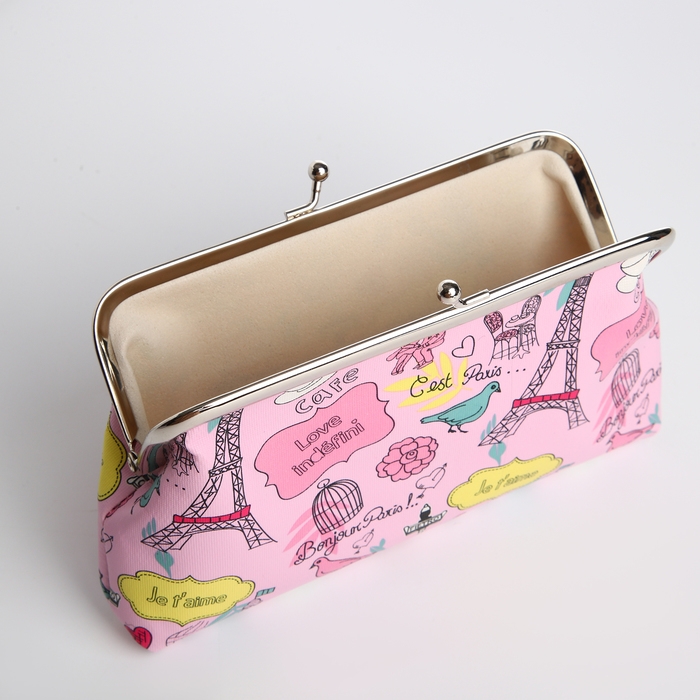 Косметичка на фермуаре, цвет розовый