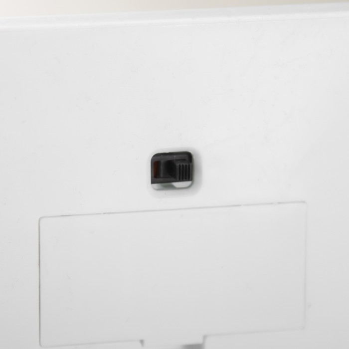 Ночник "Пирамидка" 2хAAA белый 9,5х9,5х17 см RISALUX