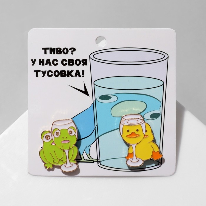 Набор значков (2 шт.) «Зверюшки» с бокалом, цветной Набор значков (2 шт.) «Зверюшки» с бокалом, цветной