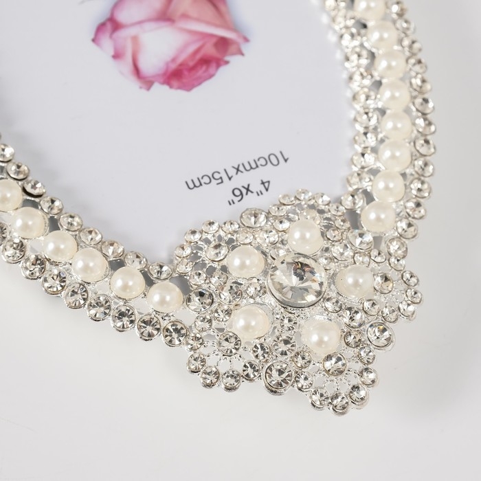 Фоторамка металл, стекло 10х15 см Фоторамка металл, стекло 10х15 см "Жемчужное колье" стразы 2х12,2х19 см