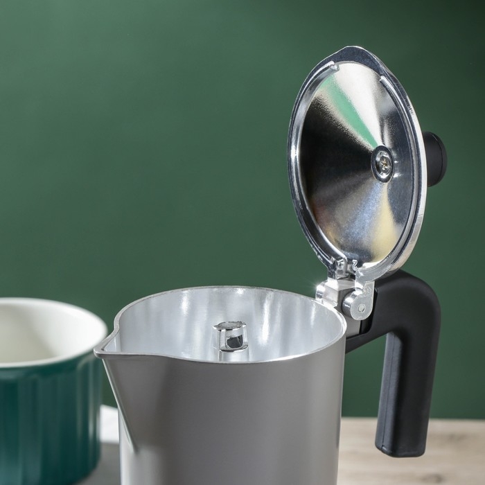 Кофеварка гейзерная Magistro Moka, на 3 чашки, 150 мл Кофеварка гейзерная Magistro Moka, на 3 чашки, 150 мл