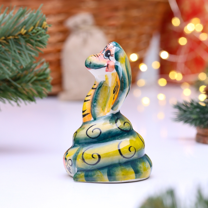 Сувенир Сувенир "Змея Афина", гжель, цвет