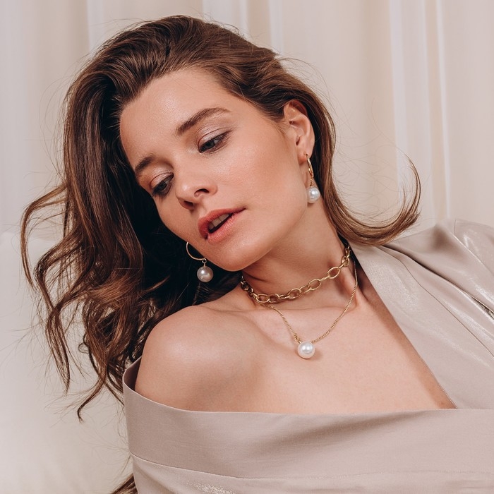 Серьги с жемчугом «Карелия» сфера на кольце, цвет белый в золоте, d=2,5, бусина №16 Серьги с жемчугом «Карелия» сфера на кольце, цвет белый в золоте, d=2,5, бусина №16