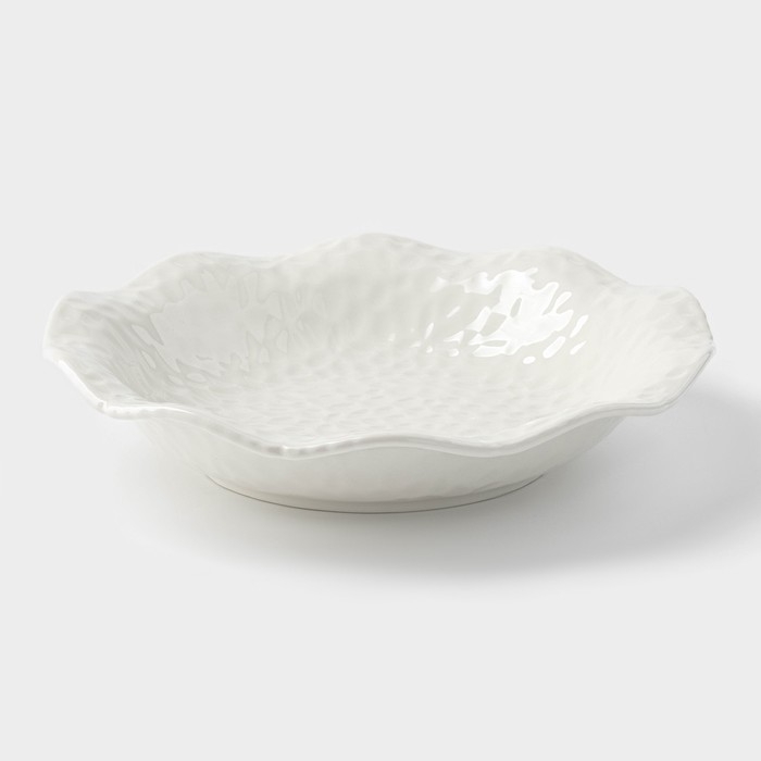 Тарелка десертная керамическая «Воздушность», 500 мл, d=23 см, цвет белый Тарелка десертная керамическая «Воздушность», 500 мл, d=23 см, цвет белый