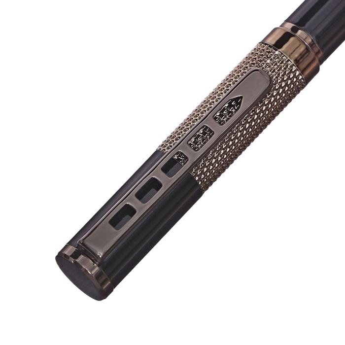 Ручка подарочная шариковая в кожзам футляре поворотная Стиль корпус черный/бронза Ручка подарочная шариковая в кожзам футляре поворотная Стиль корпус черный/бронза