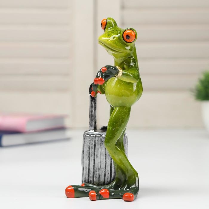 Сувенир полистоун лак Сувенир полистоун лак "Лягушонок с чемоданом" 15,8х6,8х8,5 см