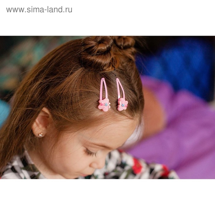 Многоразовая книга с заколками «Пиши-стирай. Собираемся на вечеринку», с наклейками, 8 стр. Многоразовая книга с заколками «Пиши-стирай. Собираемся на вечеринку», с наклейками, 8 стр.