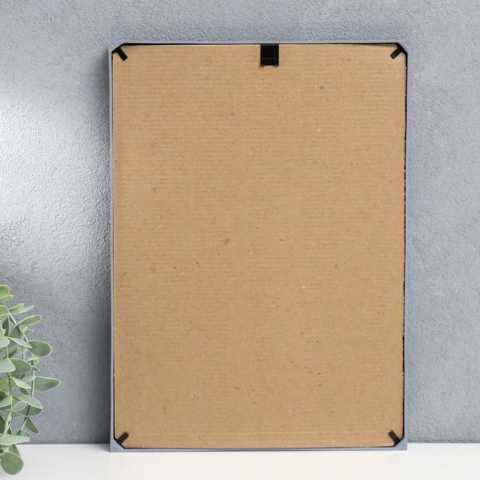 Фоторамка пластик L-3 21х30 см серебр. мет. (пластиковый экран) Фоторамка пластик L-3 21х30 см серебр. мет. (пластиковый экран)