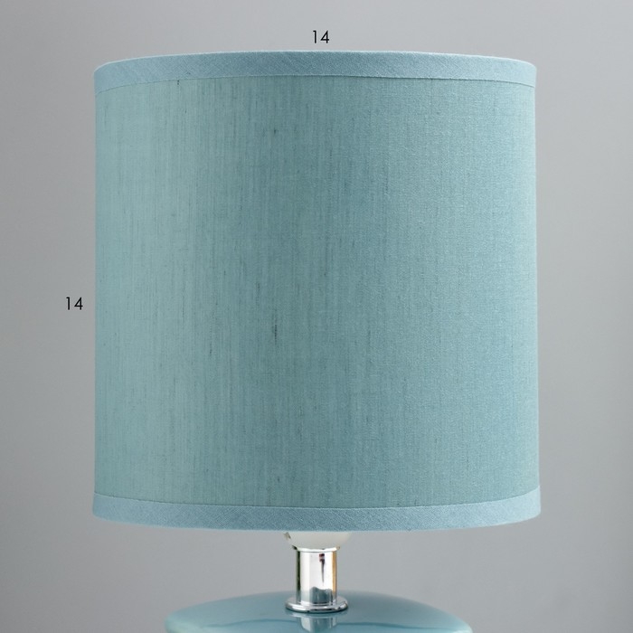 Настольная лампа Настольная лампа "Синбола" E14 40Вт зеленый 14х14х26,5 см RISALUX