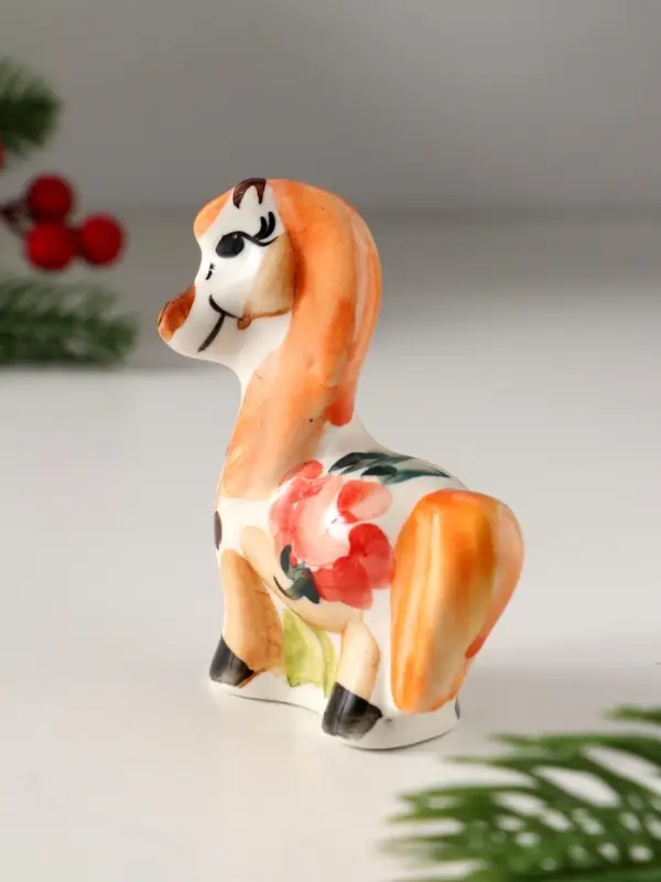 Сувенир Конь с гривой, 8х7,5 см, гжель, цвет Сувенир Конь с гривой, 8х7,5 см, гжель, цвет