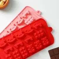 Форма для конфет и шоколада Доляна &laquo;Детские игрушки&raquo;, силикон, 21&times;11 см, 15 ячеек (3.5&times;2 см), МИКС