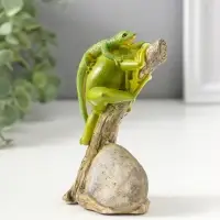 Сувенир полистоун "Лягушонок на дереве с ящерицей на спине" 12,5 см