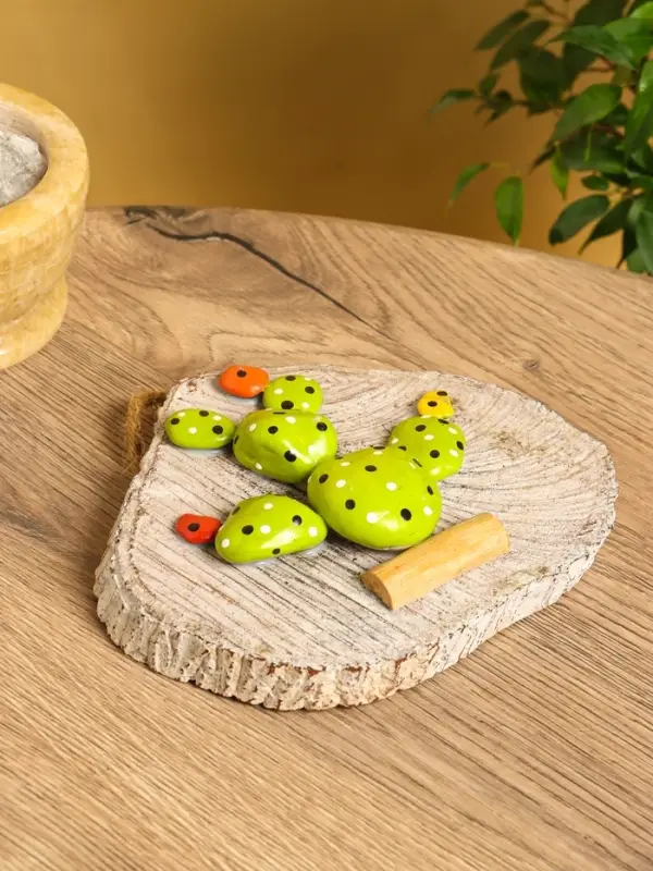 Панно «Кактус», 17×18×5 см, дерево Албезия Панно «Кактус», 17×18×5 см, дерево Албезия