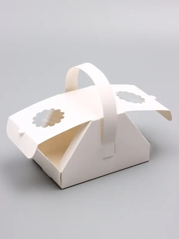 Коробка под рулет с ручкой, фигурная сумочка, 17&times;11&times;11 см