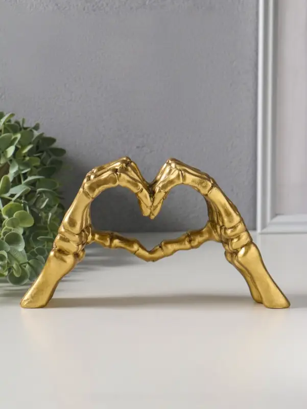 Сувенир полистоун "Руки скелета в форме сердца" золото 24х6,5х13 см