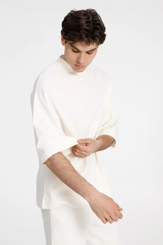 Футболка оверсайз унисекс T9, молочно-белая, размер XS/S