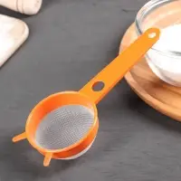 Сито кухонное Альтернатива, d=7.5 см, малое, пластик, МИКС