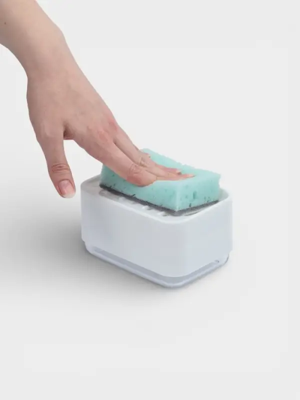 Дозатор для моющего средства с подставкой для губки Raccoon, губка в комплекте, белый