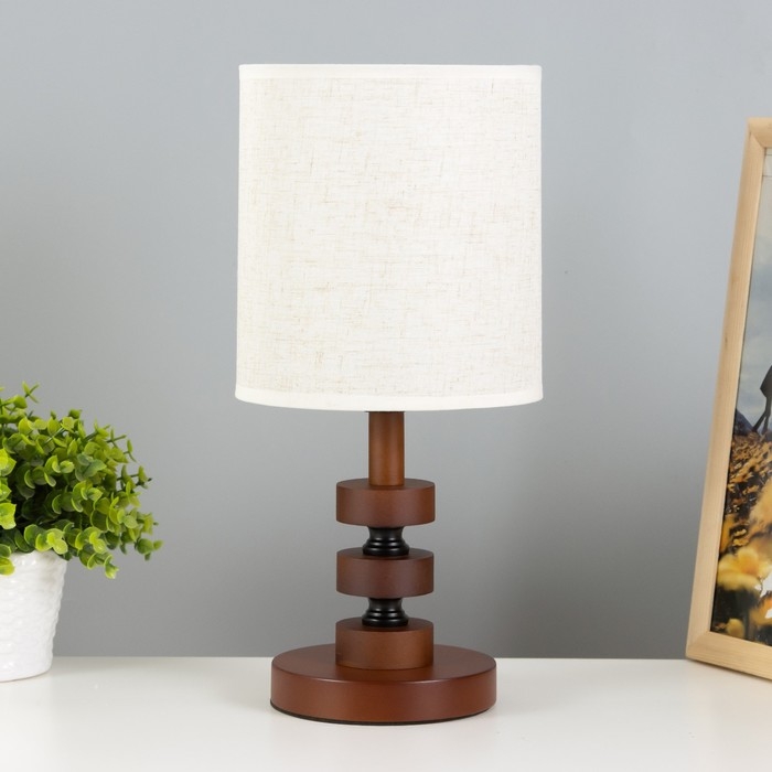 Настольная лампа Настольная лампа "Араз" E27 40Вт бордовый 16х16х36 см RISALUX