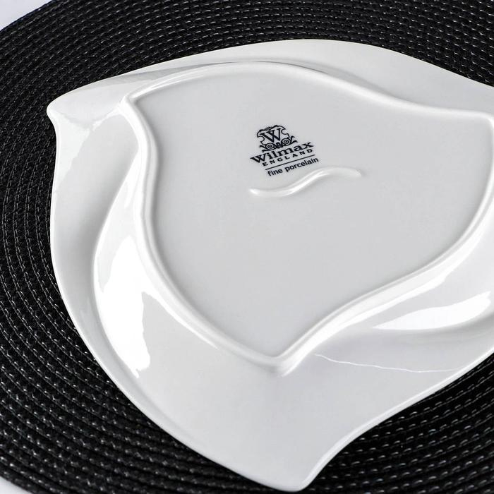 Тарелка фарфоровая треугольная Wilmax Ariela, d=25,5 см, цвет белый Тарелка фарфоровая треугольная Wilmax Ariela, d=25,5 см, цвет белый