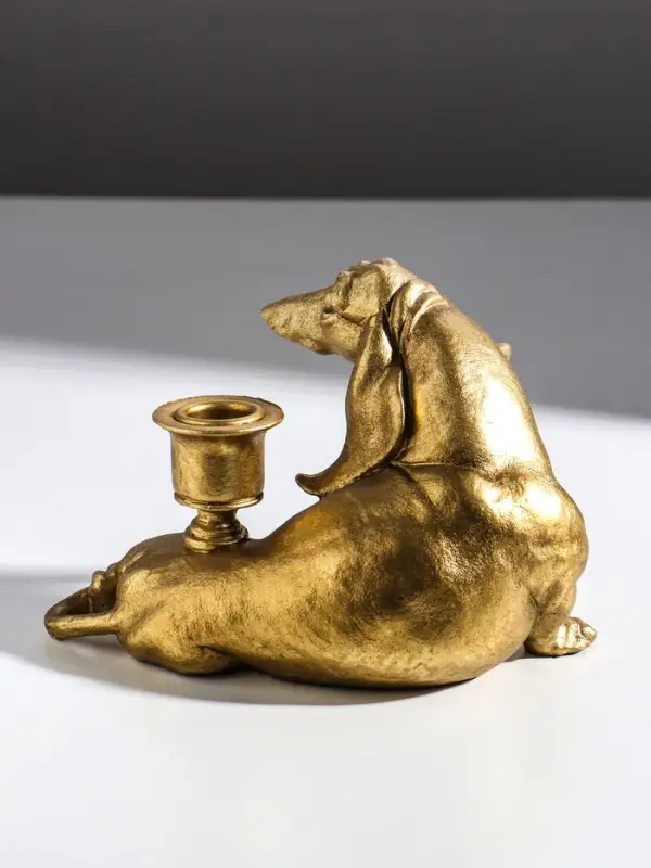 Подсвечник на 1 свечу &laquo;Шарж. Такса&raquo;, полистоун, золото, 19&times;11&times;13 см