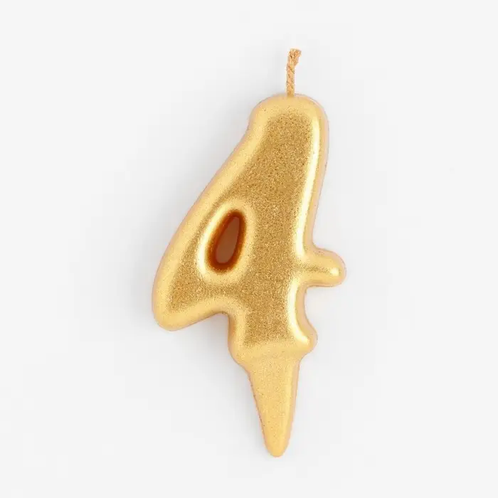 Свеча для торта «Цифра 4», золотая, 5.5 см Свеча для торта «Цифра 4», золотая, 5.5 см