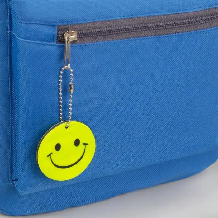 Светоотражающий элемент «Смайлик», двусторонний, d=5.3 см, цвет жёлтый Светоотражающий элемент «Смайлик», двусторонний, d=5.3 см, цвет жёлтый