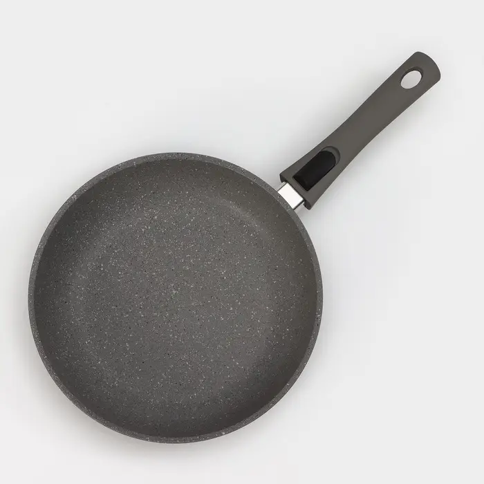 Сковорода KUKMARA &laquo;Мраморная&raquo;, d=26 см, стеклянная крышка, съёмная ручка, антипригарное покрытие, литой алюминий, серая