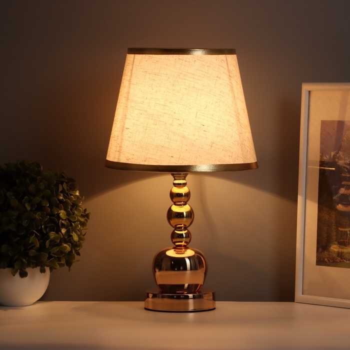 Лампа настольная Лампа настольная "Формула" 1х40Вт Е27 золото 22х22х36см