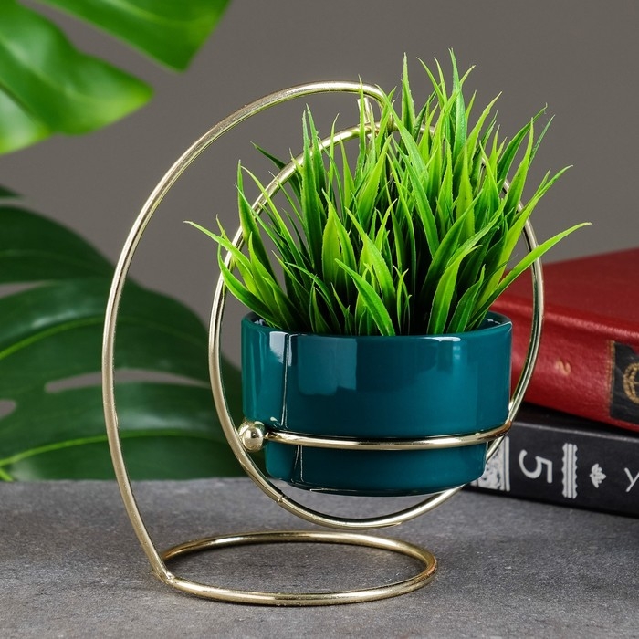 Кашпо на подставке  Кашпо на подставке "Рикард" зеленое, 15х16,5см